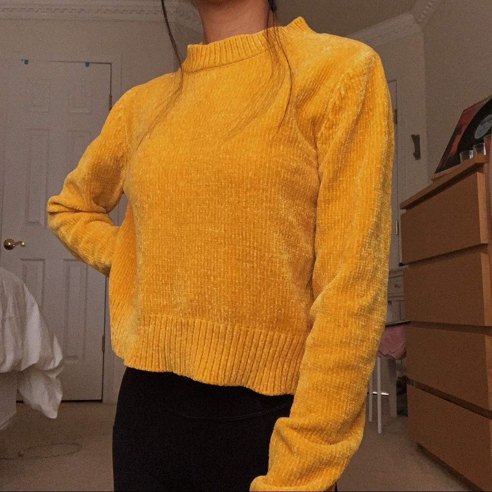 FOREVER 21 mustard yellow sweater NWOT - Picture 3 of 4
